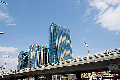 侵犯漂亮人妻三上悠亚：女性安全再引关注，三上悠亚勇敢发声-1