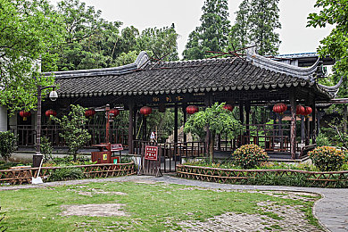 绿巨人视频污：绿巨人视频污：海量影视资源，高清画质，畅享轻松娱乐新体验-2