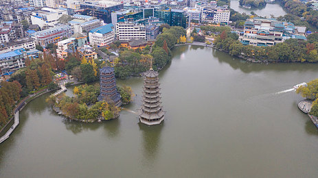3的特色和机能：智能语音赋能，个性化学习新纪元：探索“年轻的继拇中文3”语言学习革命-2
