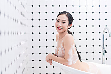 哺乳期iphonepromax：“哺乳期妈妈新宠：iPhone 14 Pro Max性能与功能结合引发热议”-5