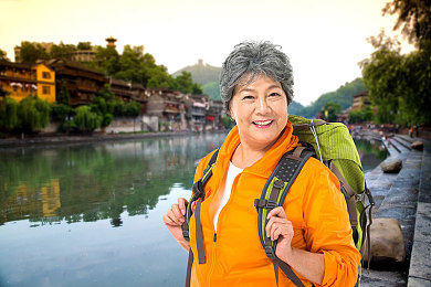 人妻嘿嘿嘿：人妻角色体验升级：温馨家庭生活模拟游戏《人妻模拟器》攻略详解与玩家好评如潮-2